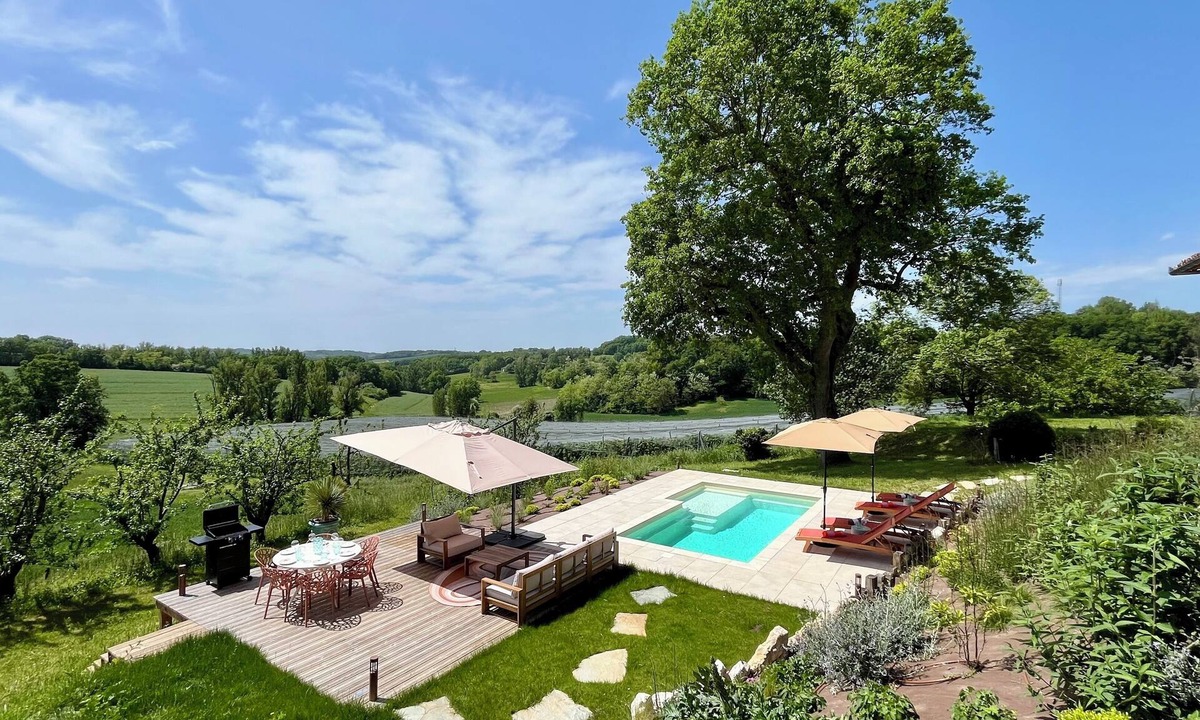 Molieres Villa | Live the French Art de Vivre — Pool, Nature & Silence