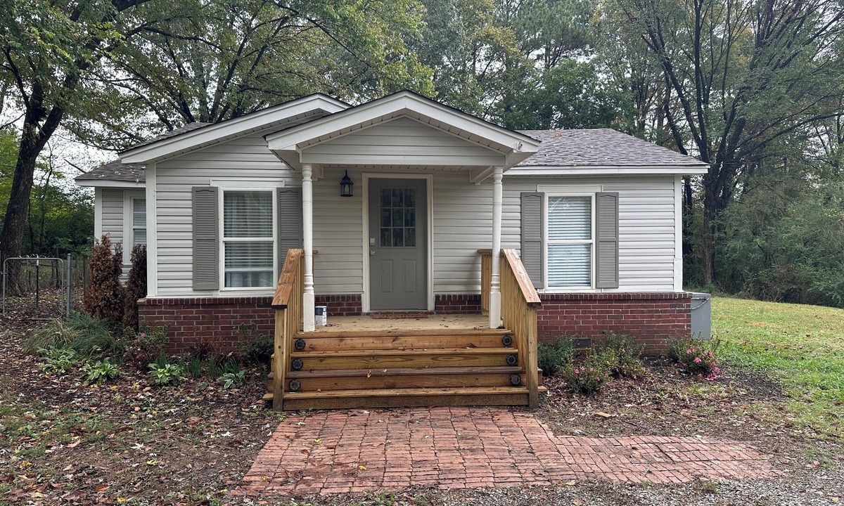 Olive Branch House | Livie’s Cozy Cottage Near Collierville