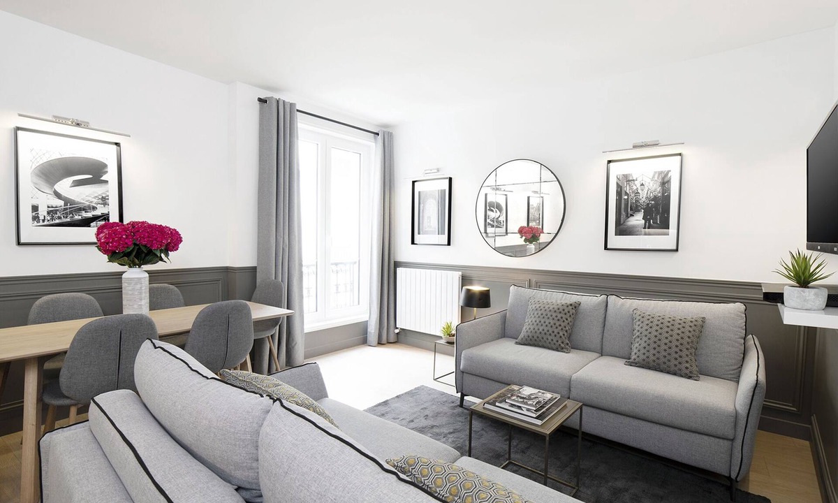 Quartier de la Porte-Saint-Denis Apartment | LivinParis | Luxury 2 Bedrooms Opera III