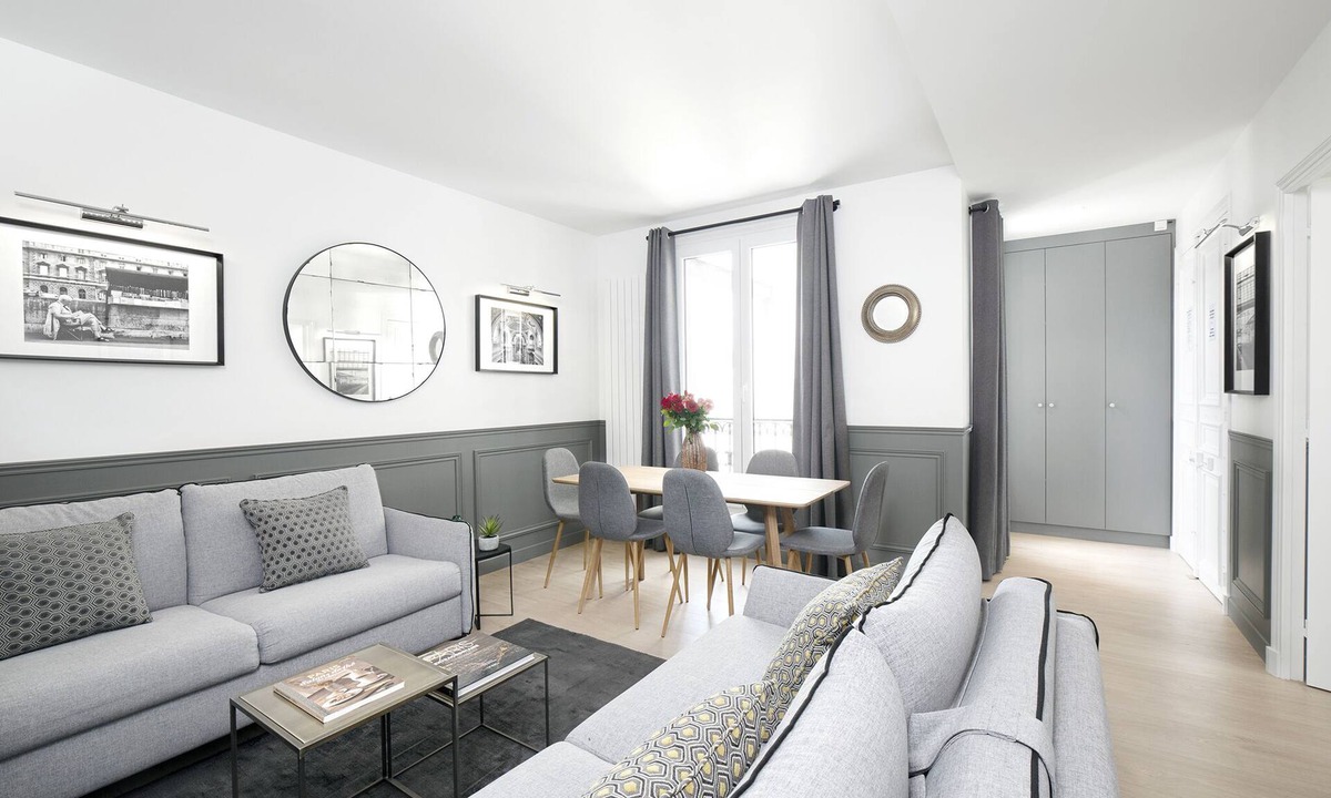 Quartier de la Porte-Saint-Denis Apartment | LivinParis | Luxury 2 Bedrooms Opera IV