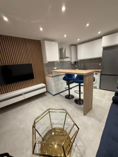 Chantiers Apartment | LL versailles gare