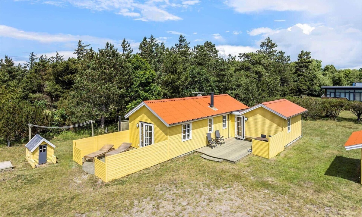 Ristinge House | LL205 Humble - Piledybet 52 B