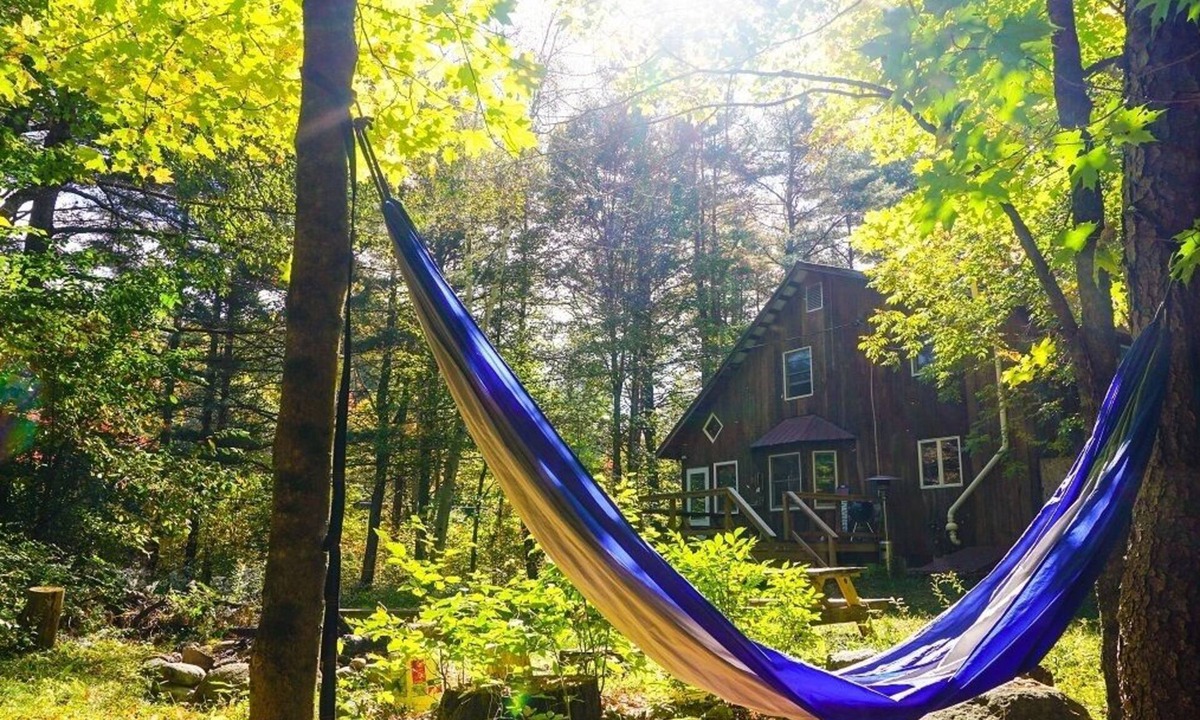 Wevertown Cabin | Llama House ADK