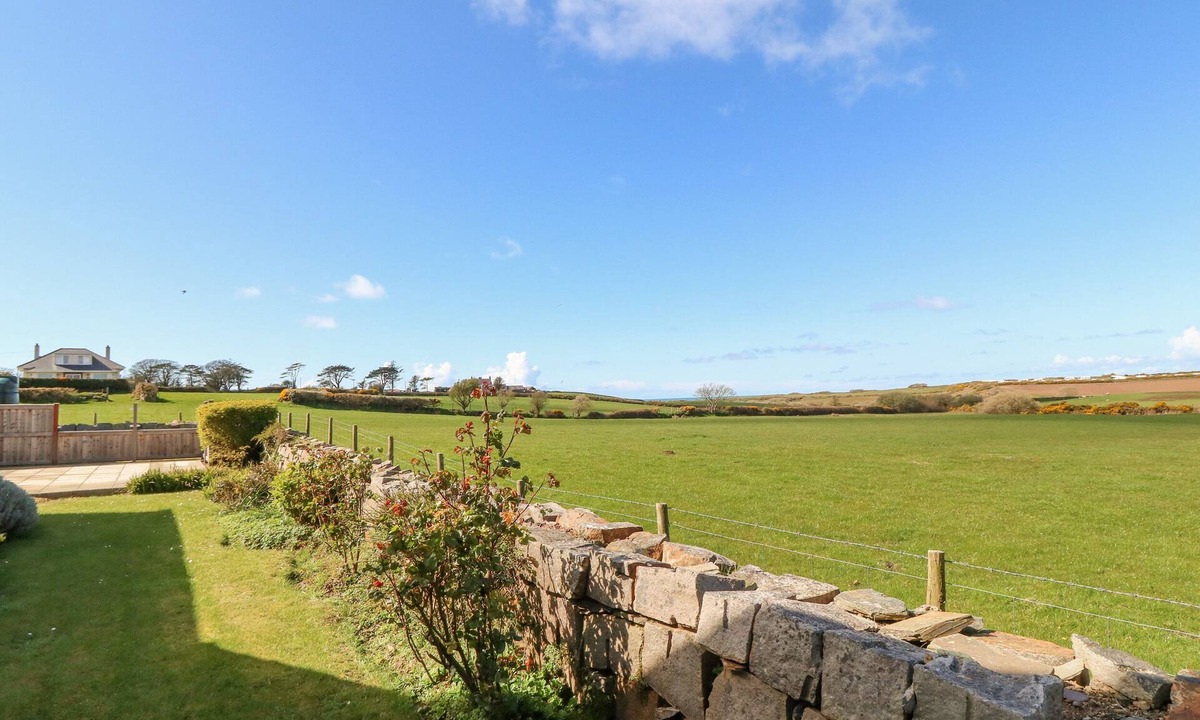 Edern Cottage | Llwyn Celyn