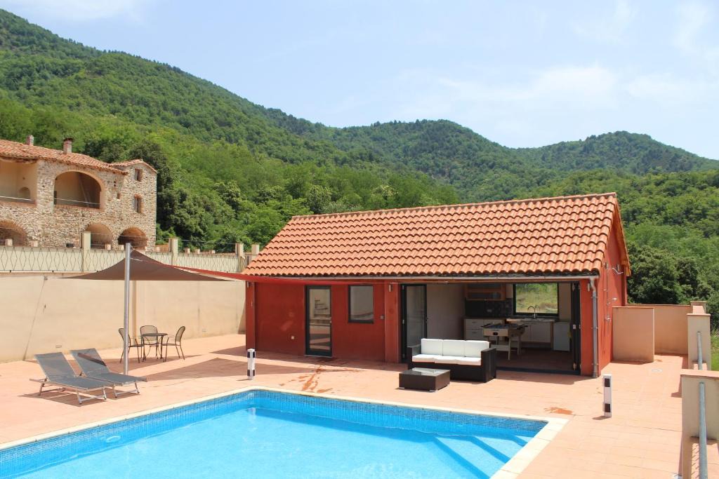 Saint-Laurent-de-Cerdans Villa | Lo Boix: Le Canigou