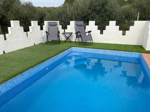 Botarell House | LO TROS