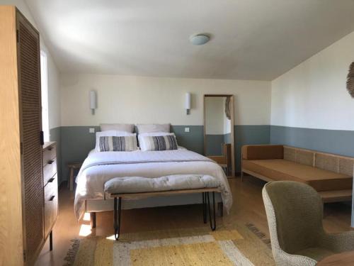 Saint-Michel-l'Observatoire Hotel | L’OBSERVATOIRE