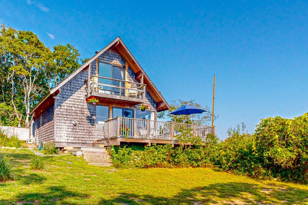 Aquinnah House | Lobsterville Landing