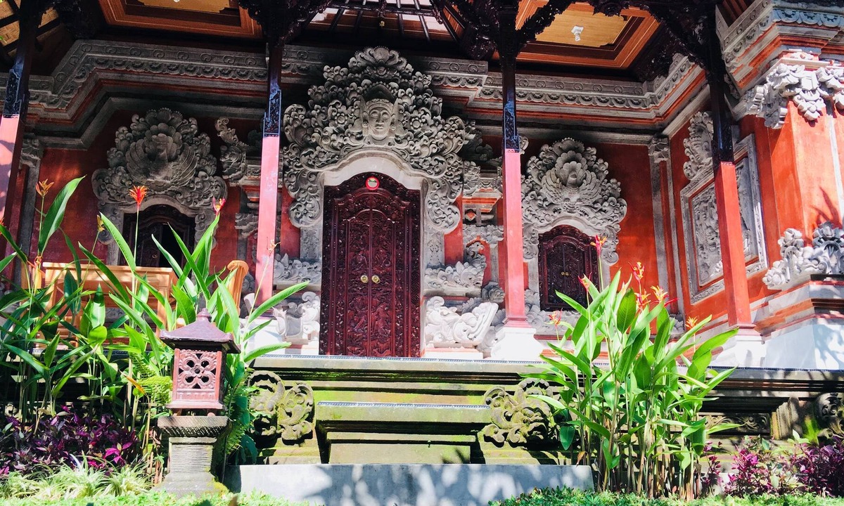 Samplangan Bed & Breakfast | Local Family House