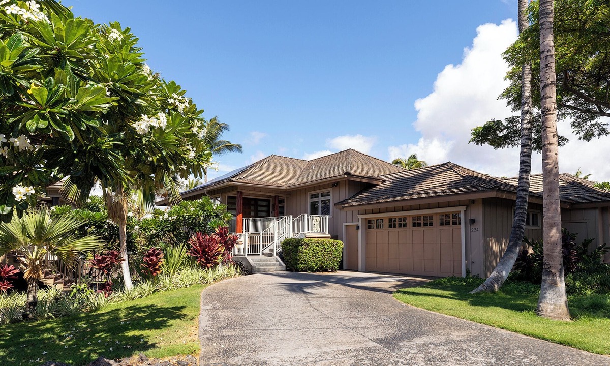 Kamuela House | Local Luxury Living!