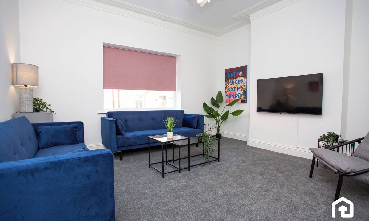 Seaham House | Local shops, bars and restaurants