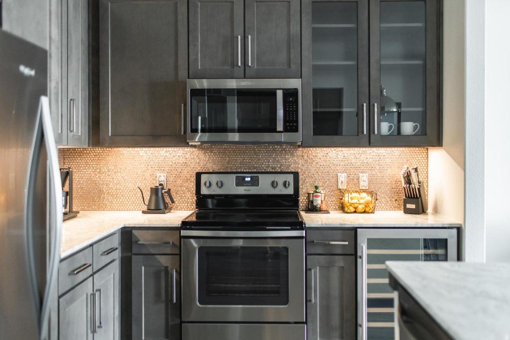 Fort Worth Cultural District Apartment | Locale Fort Worth West 7th