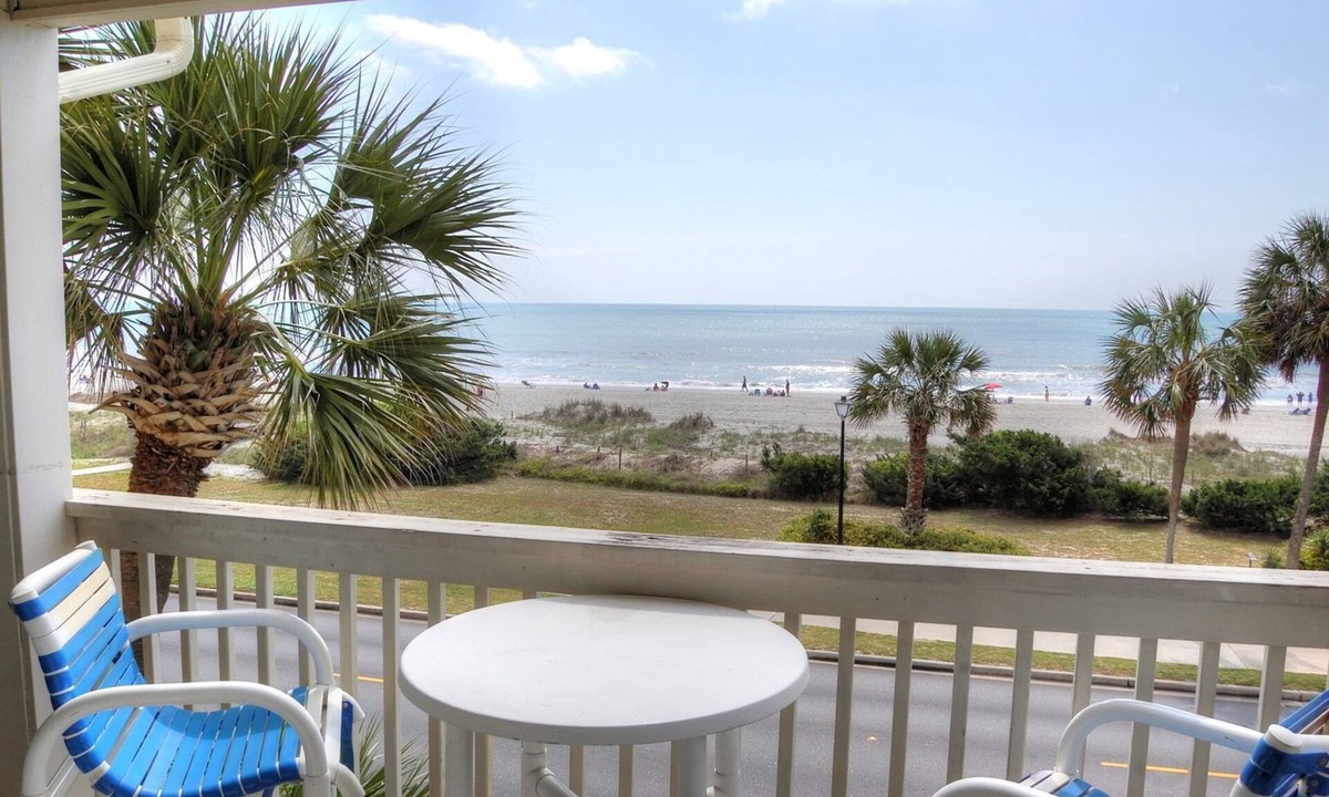 Myrtle Beach Condo | Located in popular Forest Dunes area and close to many venues!