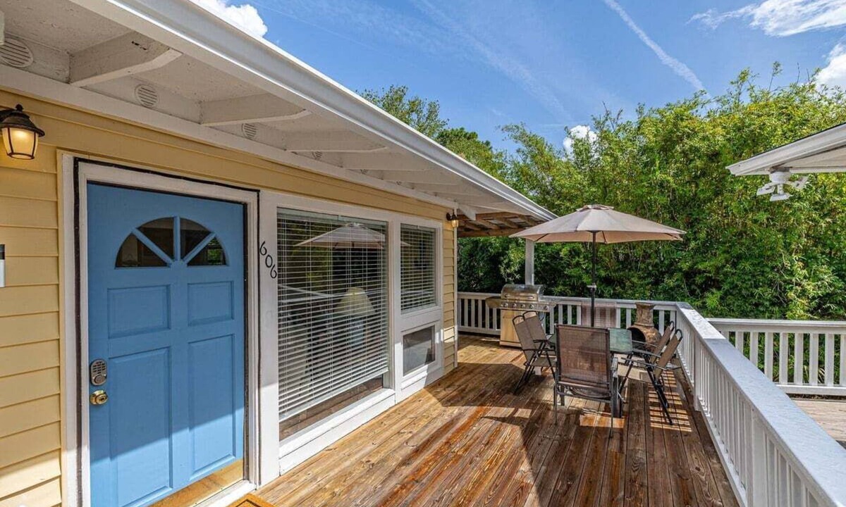 St. Simons Island Villa | Located in Sea Palms with beautiful Marsh views!