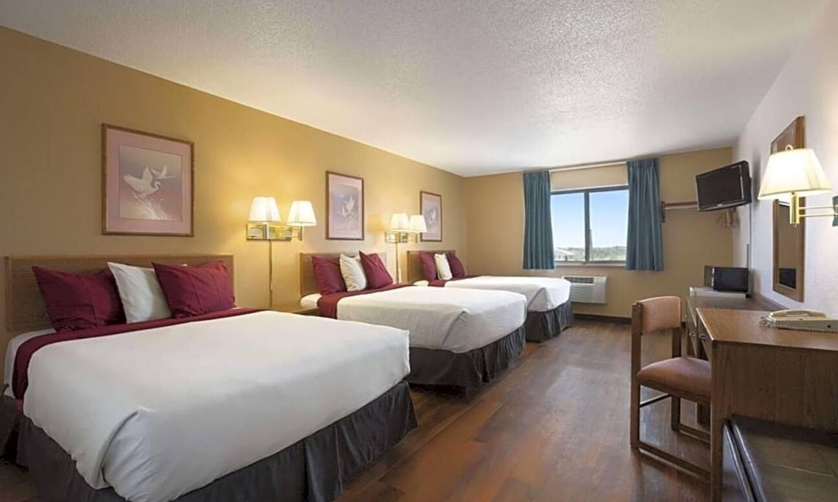 East Las Vegas Apartment | Located off Interstate 25, this Las Vegas .