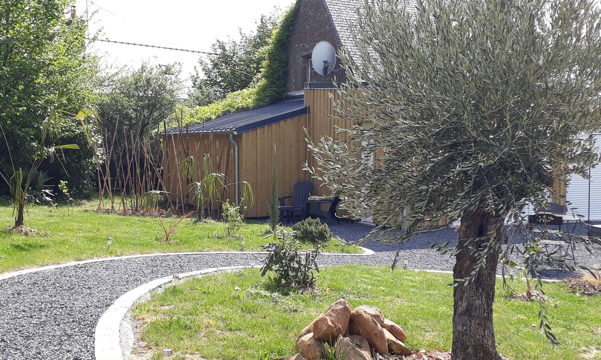 Saint-Mars-sur-la-Futaie House | Location Maison Chic Avec Sauna, Hammam et Jacuzzi