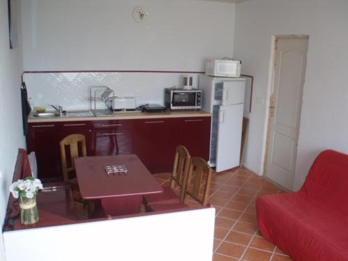 Champagne House | location Champagné