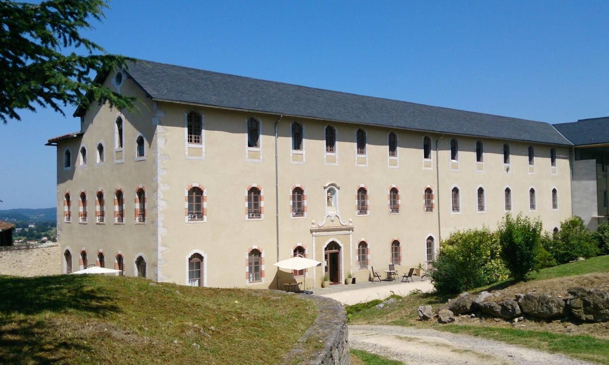 Saint-Lizier Apartment | Location de Vacances - Palais des Evêques