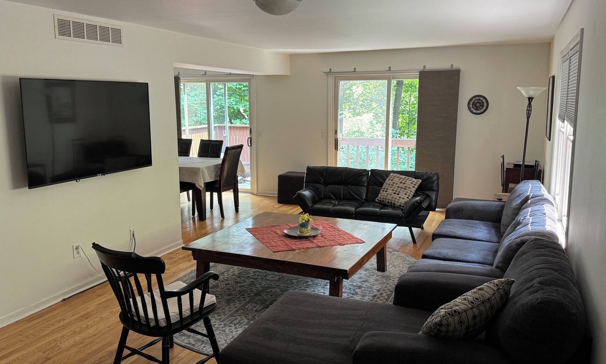 Water Hill House | Location, Location - Modern Waterhill Living
