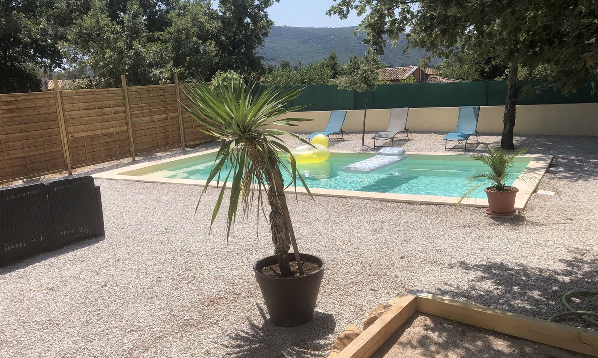 Rocbaron House | Location Saisonnière Avec Piscine