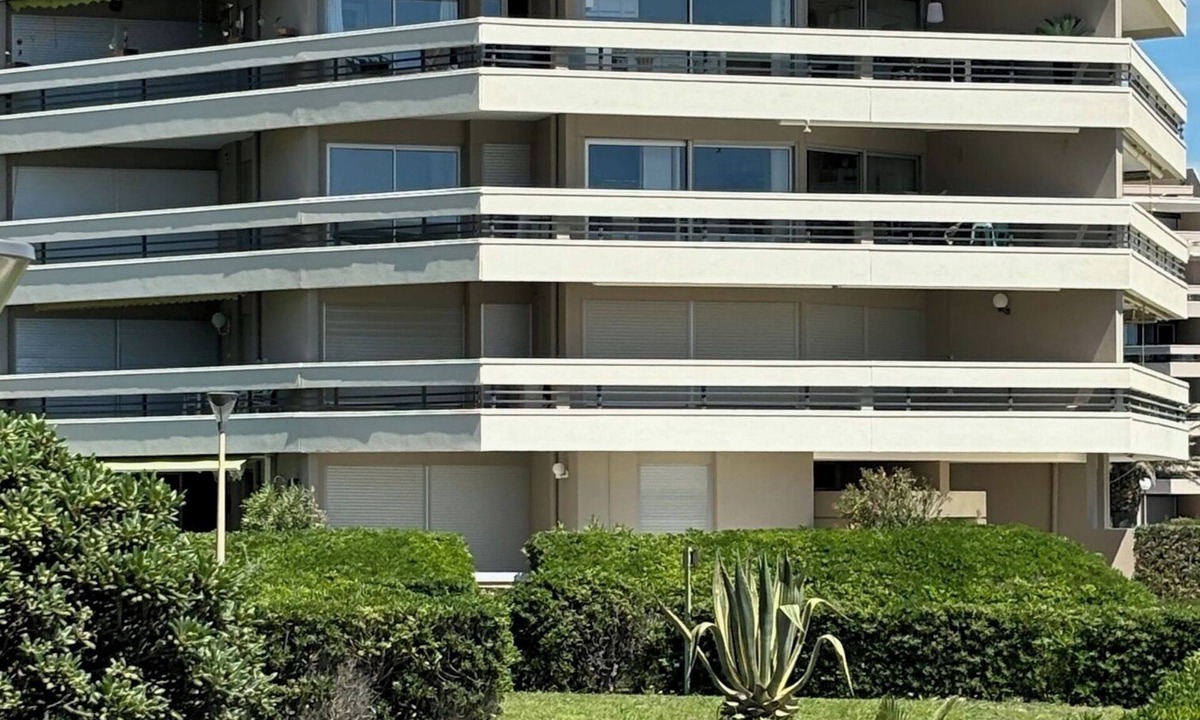 La Cote Radieuse Apartment | Location T3 - Superbe vue mer