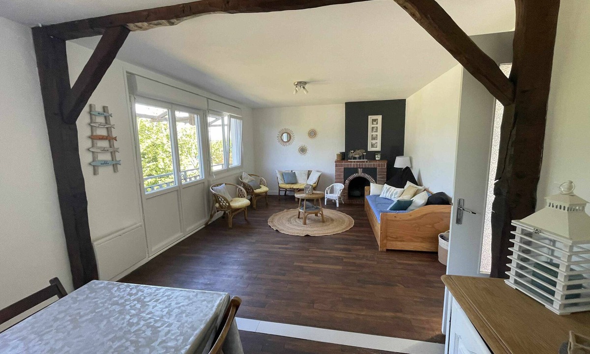 Folligny House | Location Vacances Avec Jardin 6-7 Personnes