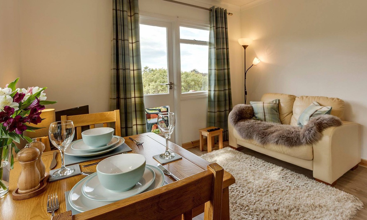 Garve House | Loch Broom Chalets