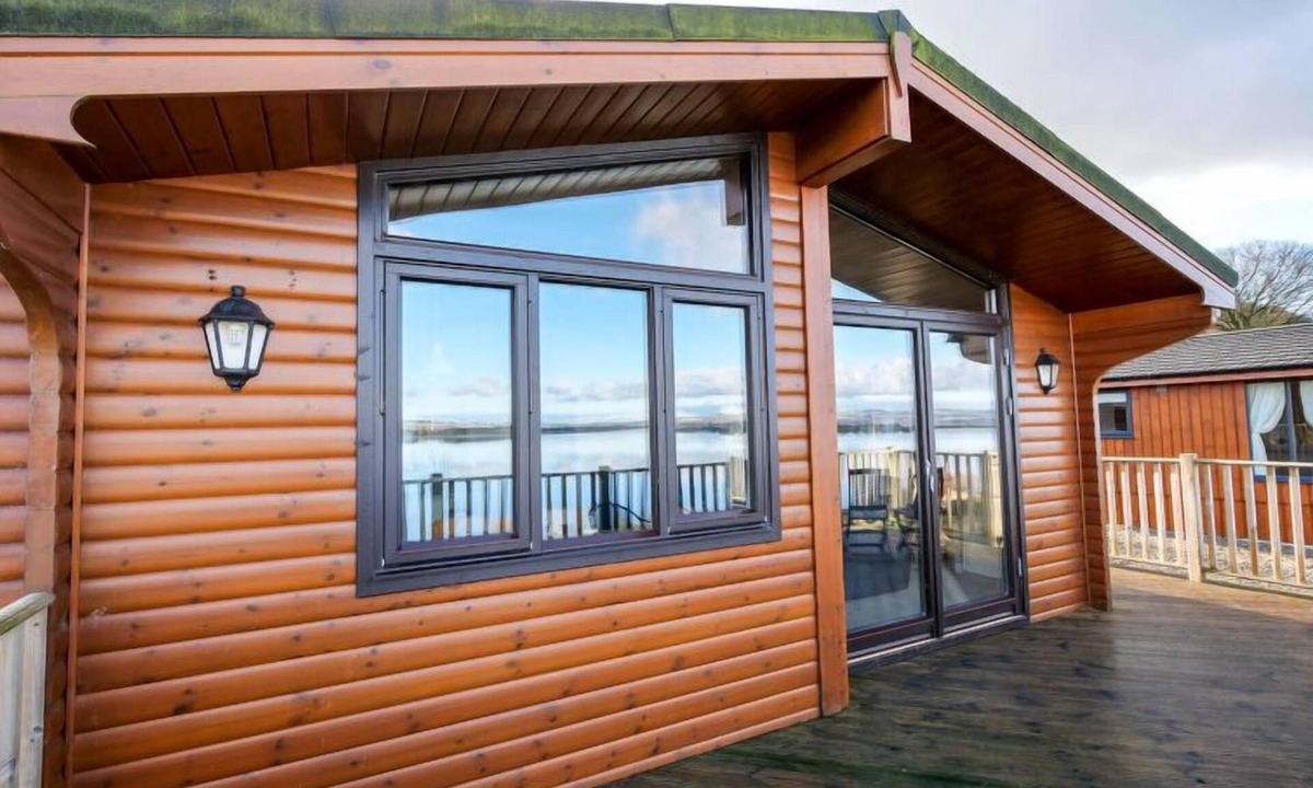 Kinross House | Loch Leven Lodge by Interhome