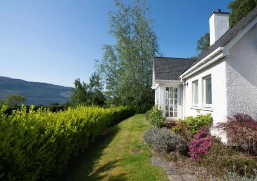 East Lewiston Apartment | Loch Ness Cottages