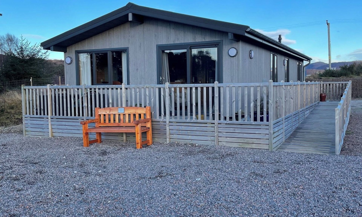 Salen Cabin | Lochshiel accommodation nDot’s cabin