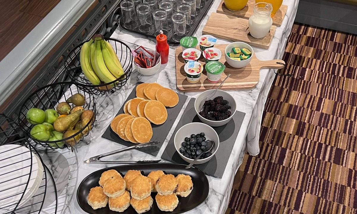 Dumbarton Hotel | Lochway Hotel