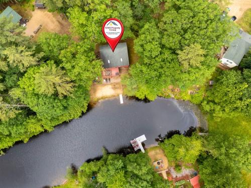 Barnstead House | Locke Lake Oasis Dock Dogs Stay FREE