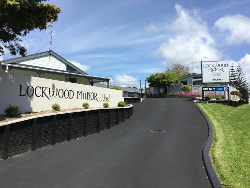 New Plymouth Hotel | Lockwood Manor Motel