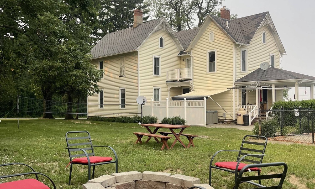 Town of Torrey Other | Locust Grove Farmhouse