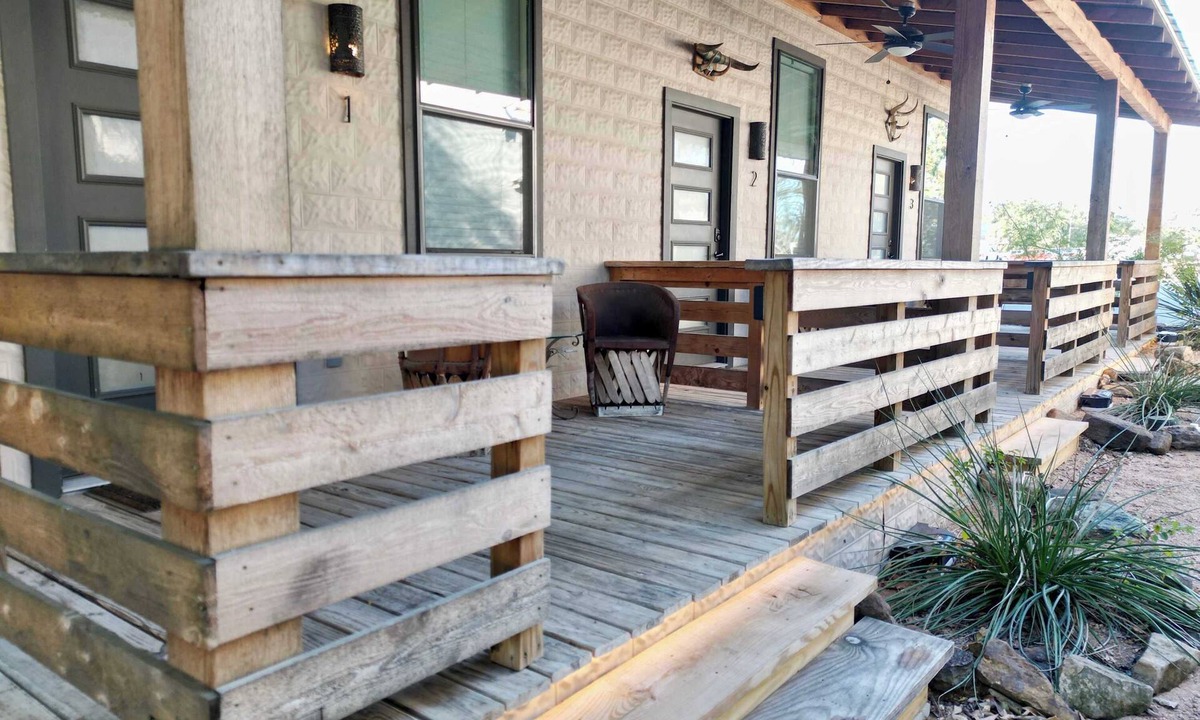 Mason Apartment | Lodge 1 on the Mason square
