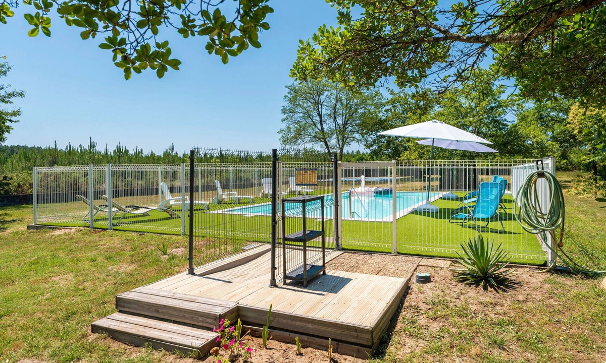 Lesperon RV Rental | 'Lodge 1' with Shared Pool, Terrace and Shared Garden
