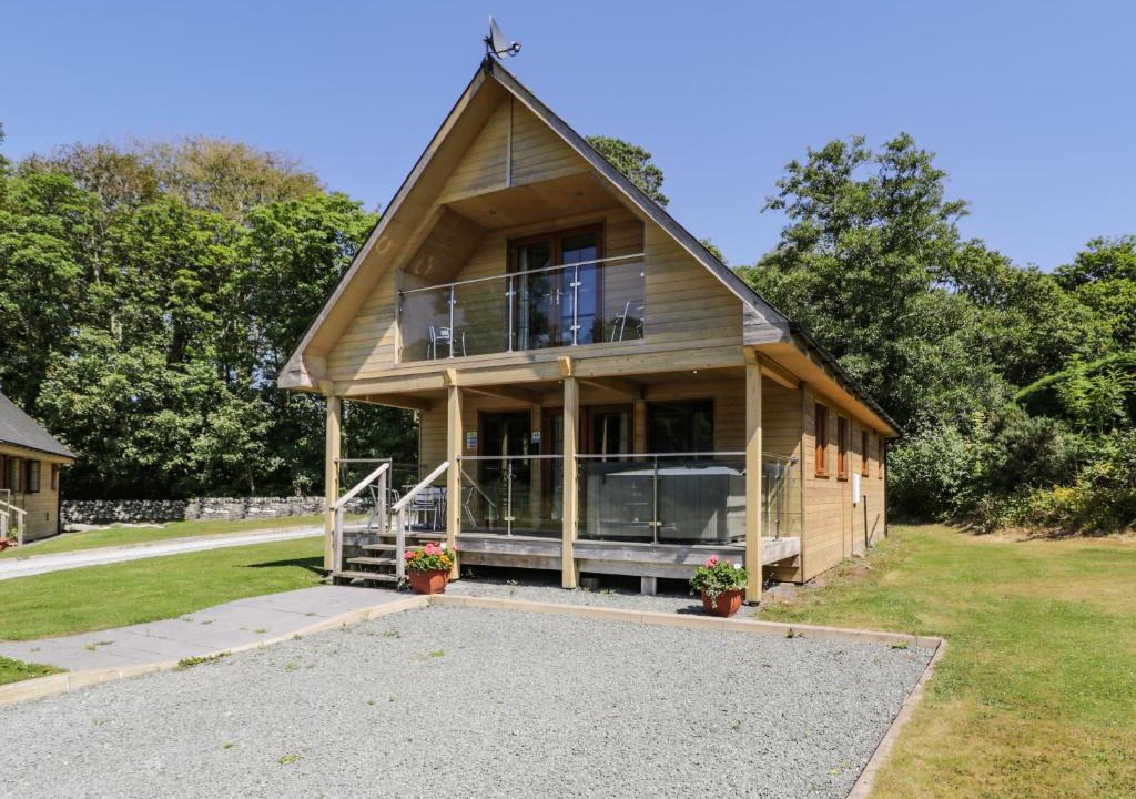 Llanbedr House | Lodge 21