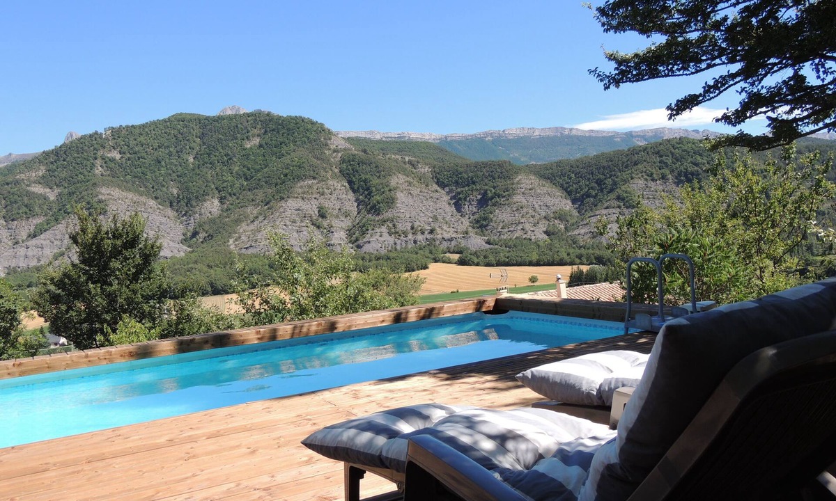 Marcoux Cottage | Lodge Cheval Blanc for 4 people