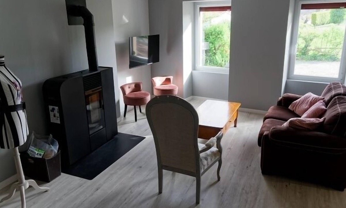 Saint-Malo-du-Bois House | Lodge couturière for 6 people 5' from Puy du Fou