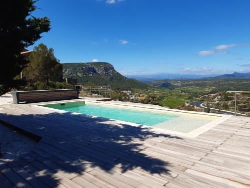 Vingrau House | Lodge d'Œnotourisme avec vue imprenable !