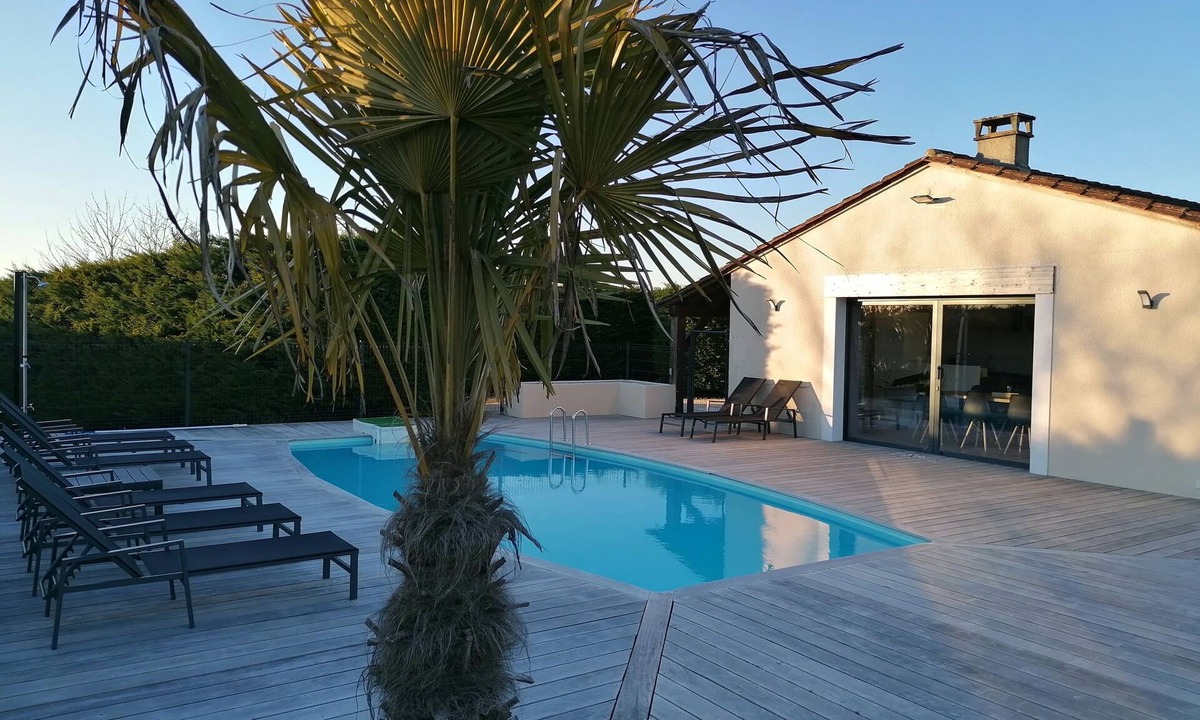 Tamnies Villa | Lodge heated pool