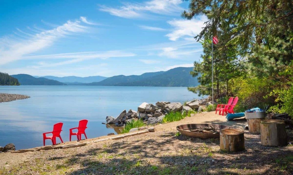 Ponder Point House | Lodge Home | 4 Bed, 3 Bath