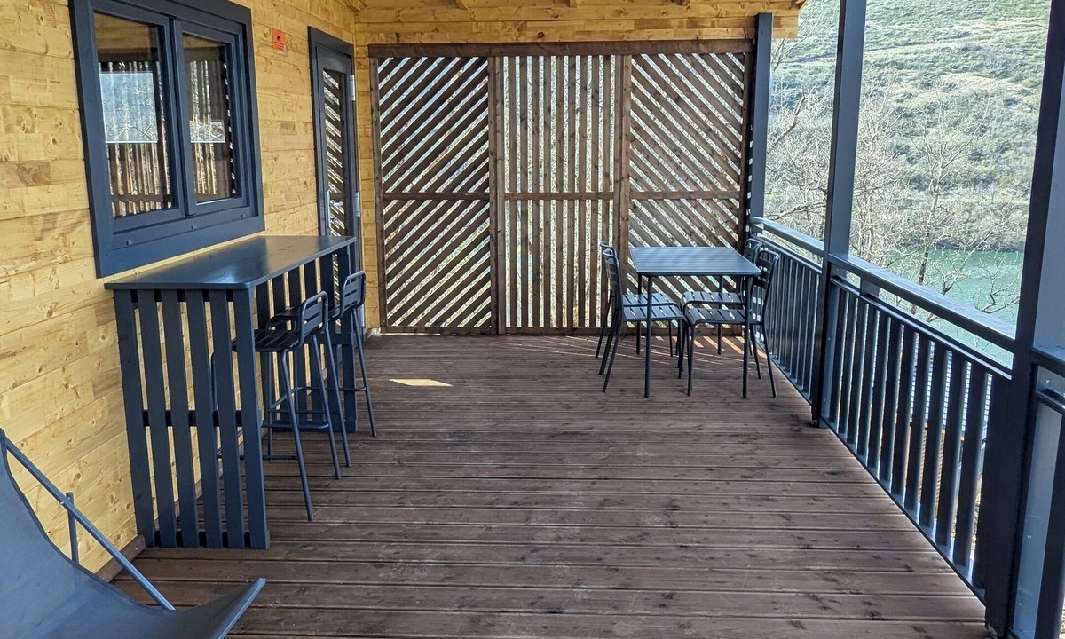 Serrieres-sur-Ain Ski Chalet | Lodge La Bruyère