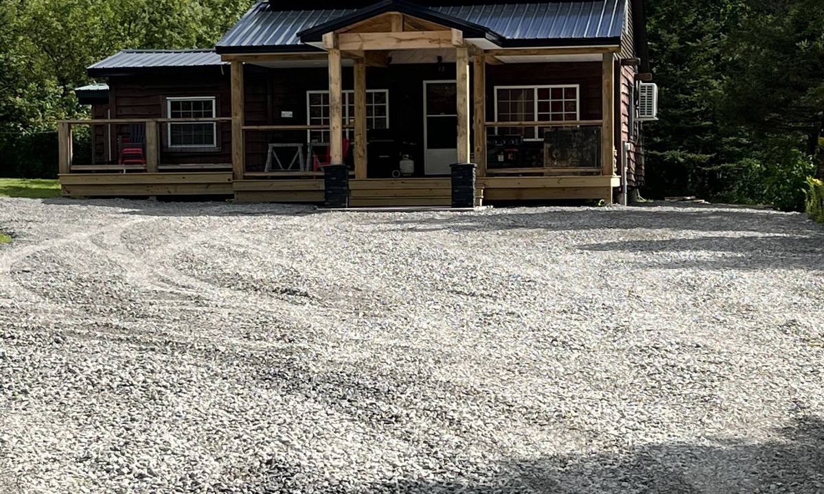 Lorraine Cabin | Lodge on Loomis