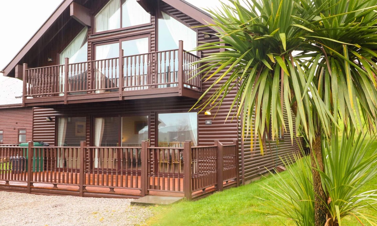 Winnard's Perch Cottage | Lodge Sixty Six