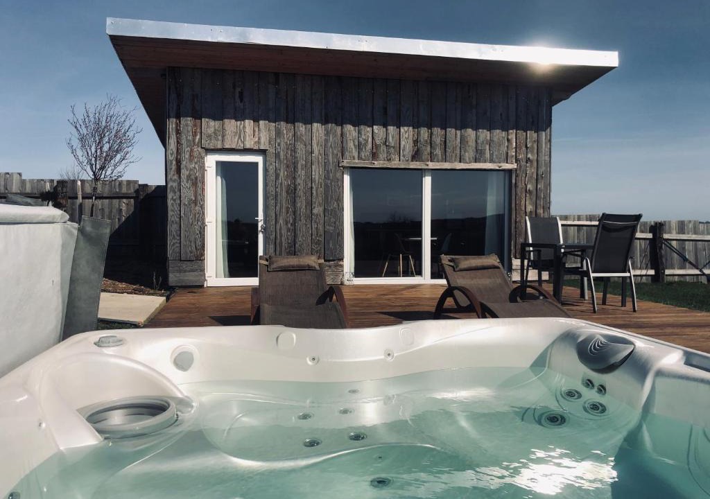 Petit-Rederching Cabin | Lodge spa