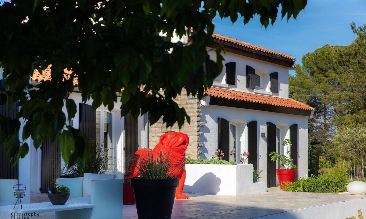 Bagard Cottage | Lodge Vasarely