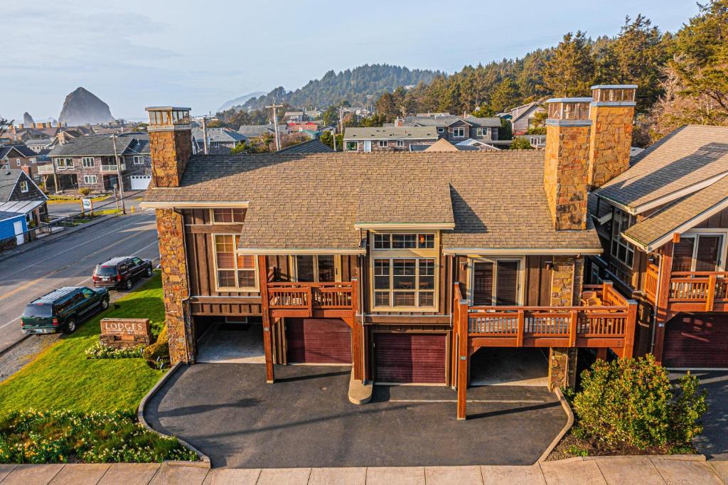 Tolovana Park Apartment | Lodges at Cannon Beach B2