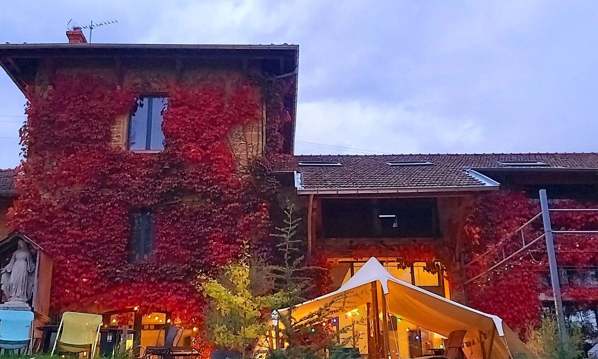 Bully Bed & Breakfast | Lodges Lao