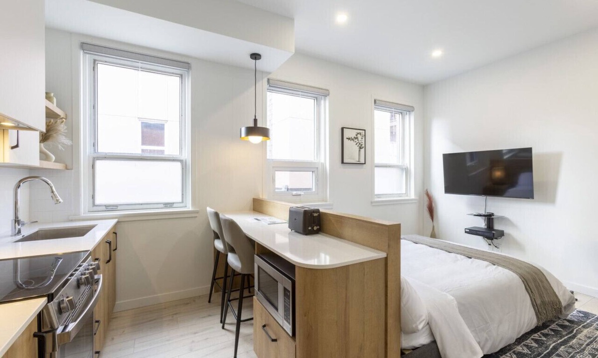 Rimouski Apartment | Loft 204 | Rooftop | Downtown